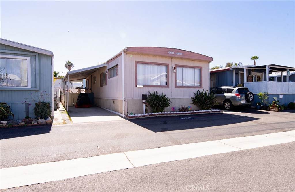 https://bt-photos.global.ssl.fastly.net/socal/orig_boomver_1_448305166-2.jpg