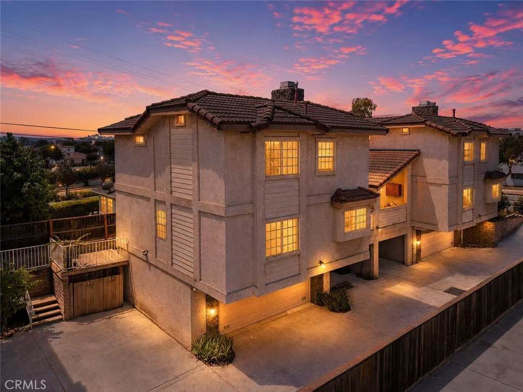 https://bt-photos.global.ssl.fastly.net/socal/orig_boomver_1_448314167-2.jpg