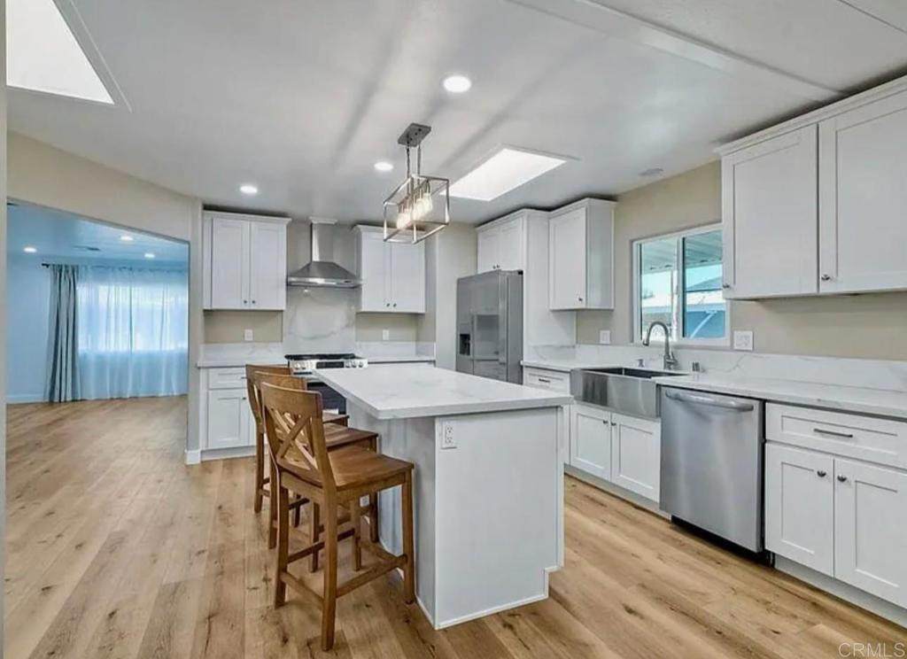 4616 N River Road - Photo 1