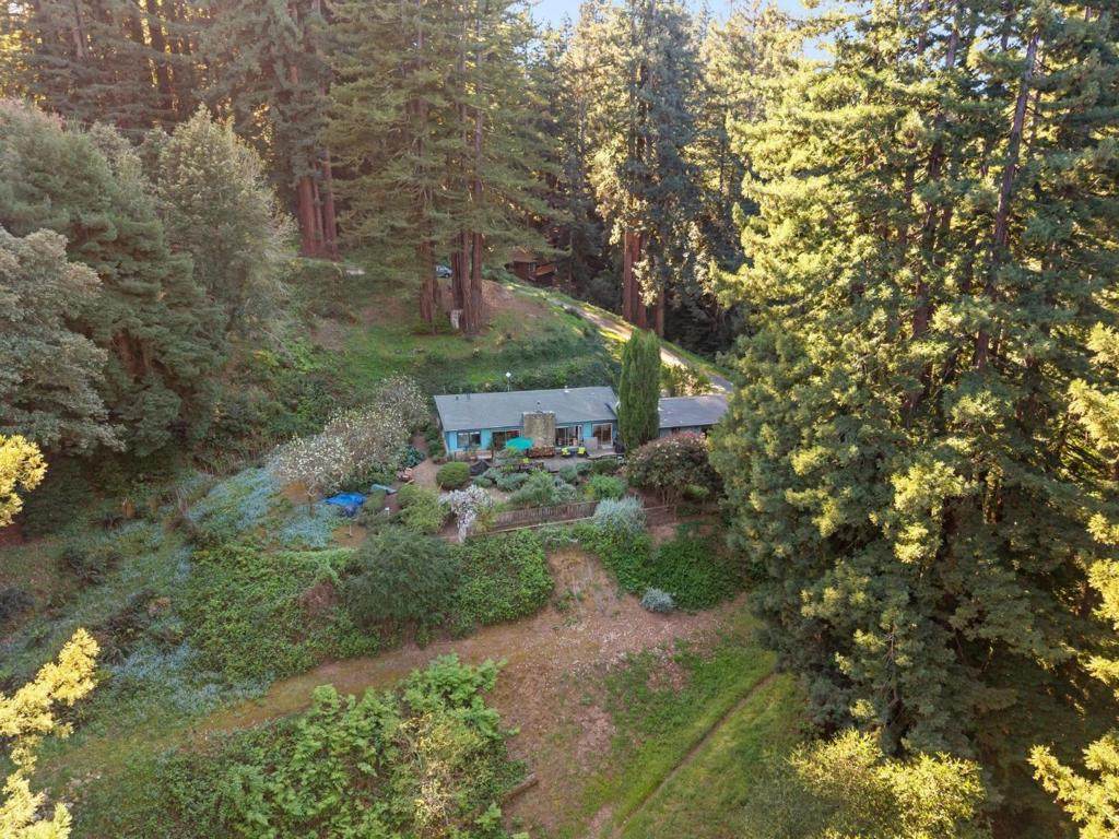 https://bt-photos.global.ssl.fastly.net/socal/orig_boomver_1_448345783-2.jpg