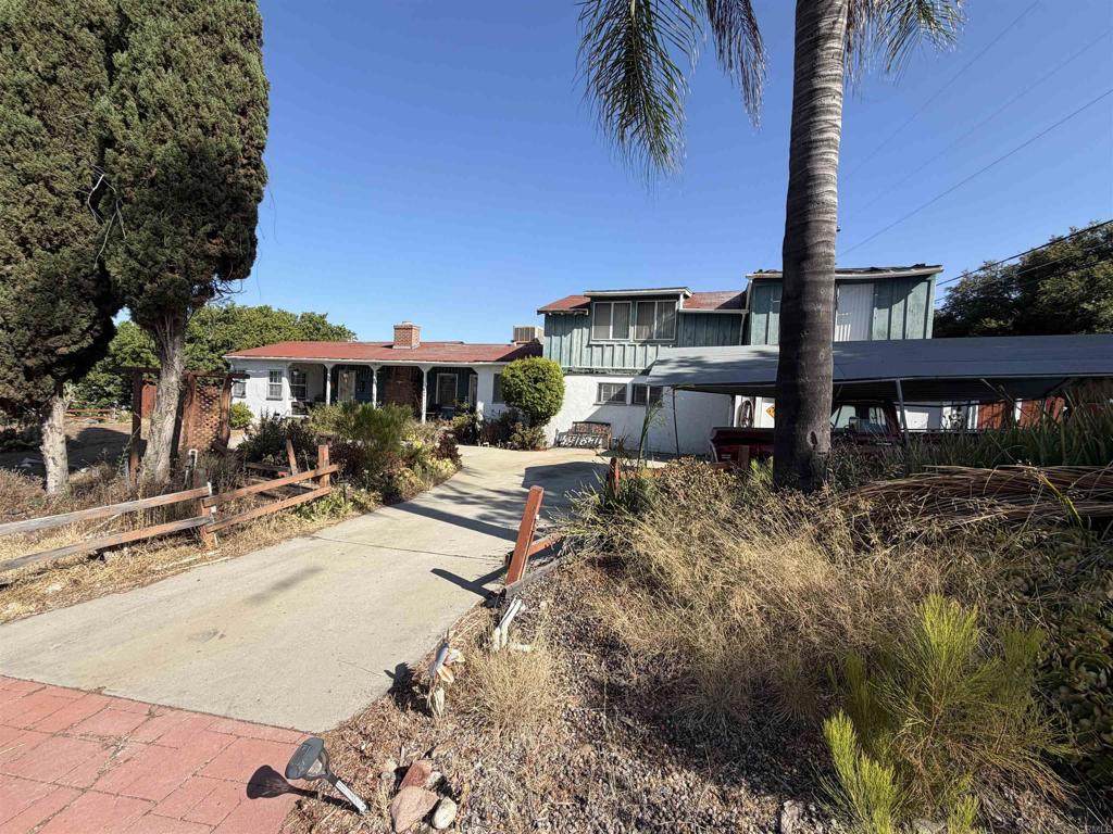 400 Silvery Lane - Photo 1