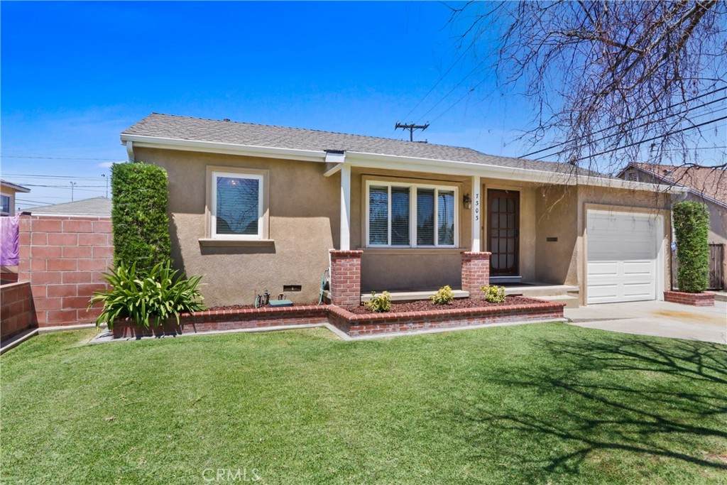 7303 Eglise Avenue - Photo 1