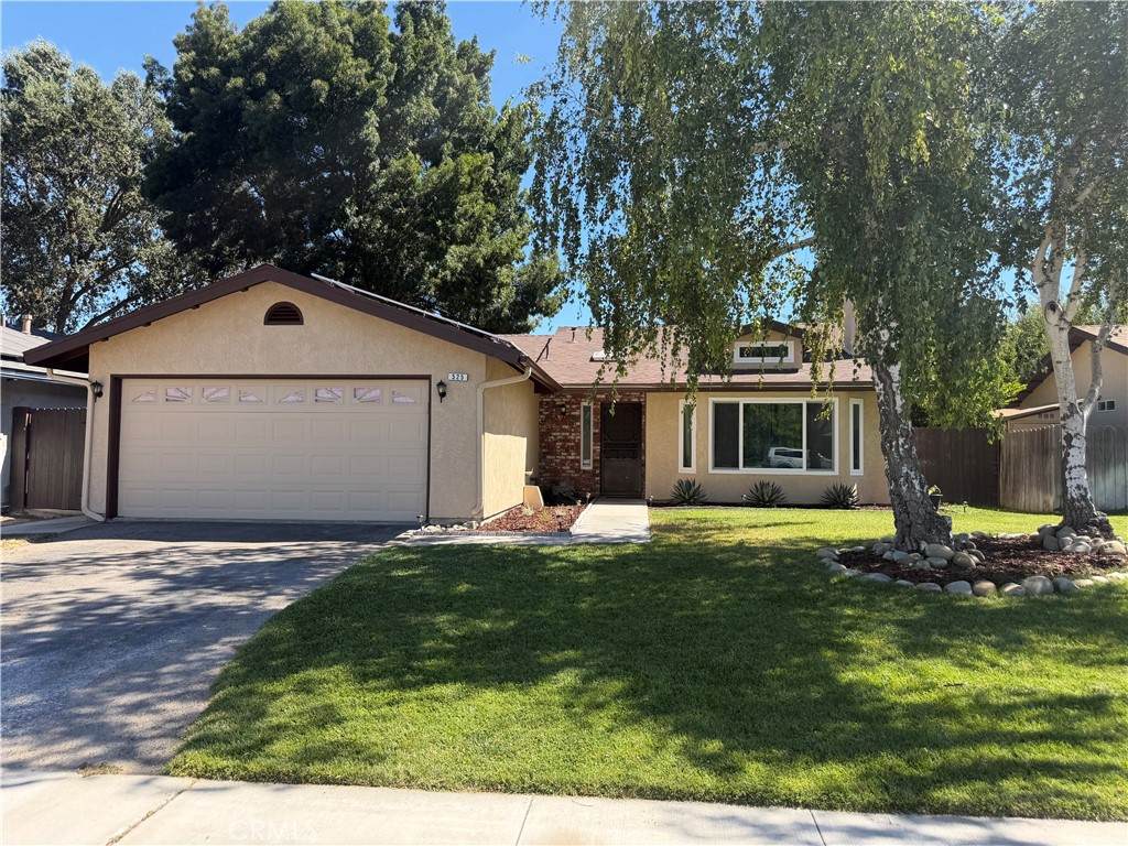 525 Golden Meadow - Photo 1