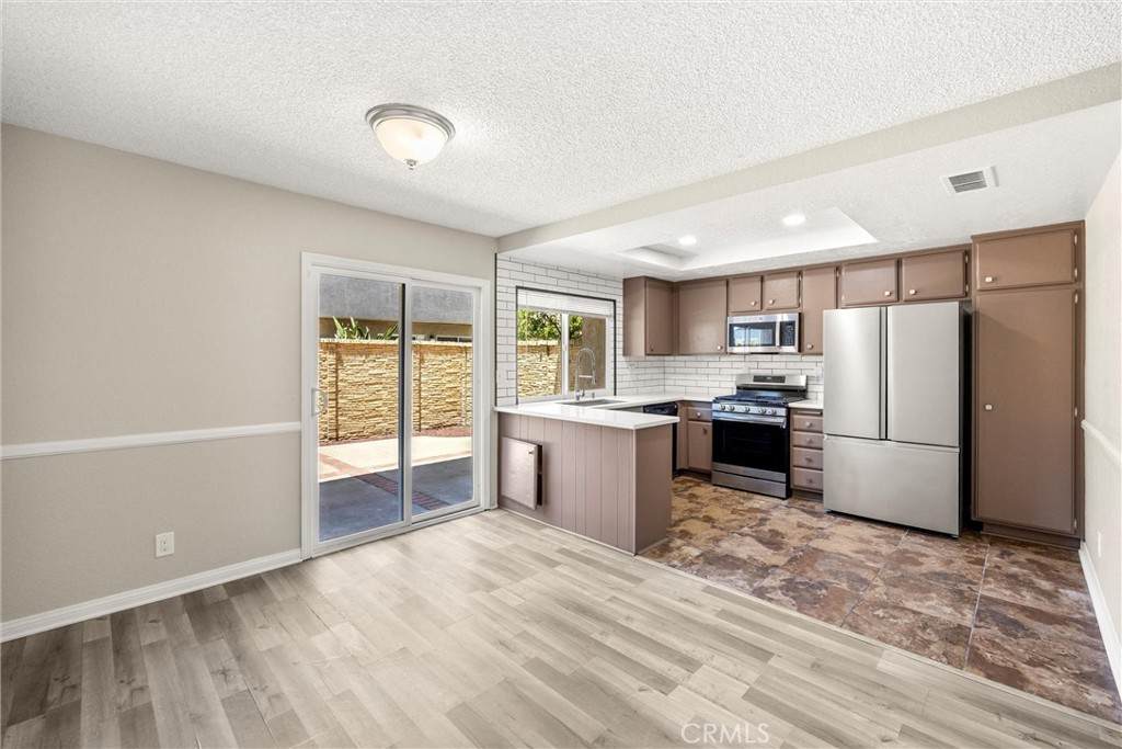 307 Aqueduct Court - Photo 1
