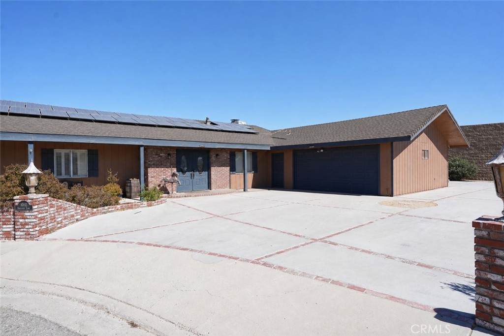1041 Antelope Lane - Photo 1