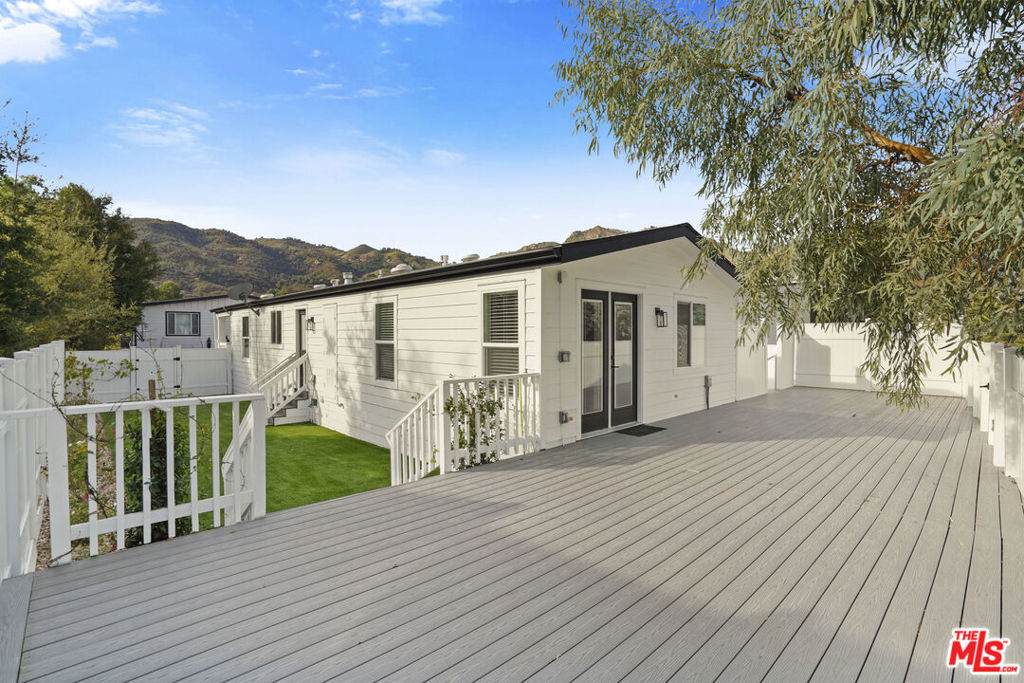 30473 Mulholland Hwy - Photo 1