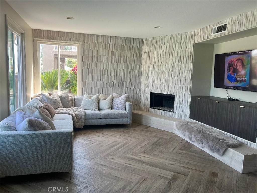 91 Windswept Way - Photo 1