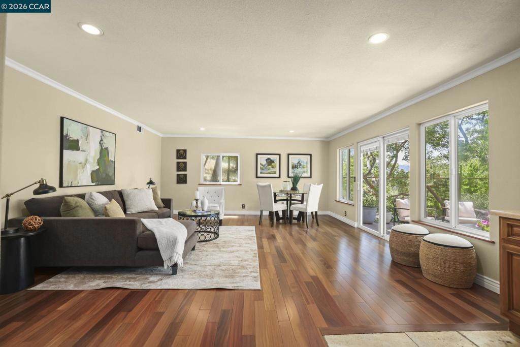 205 Summit Rd - Photo 1
