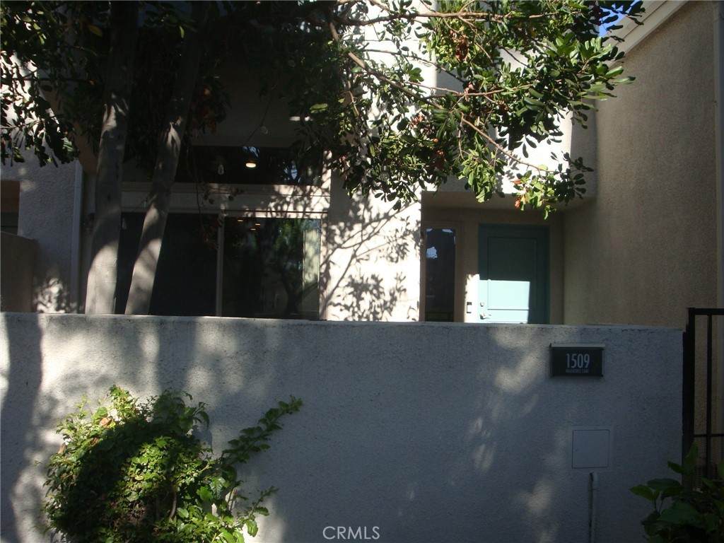 https://bt-photos.global.ssl.fastly.net/socal/orig_boomver_1_448375049-2.jpg