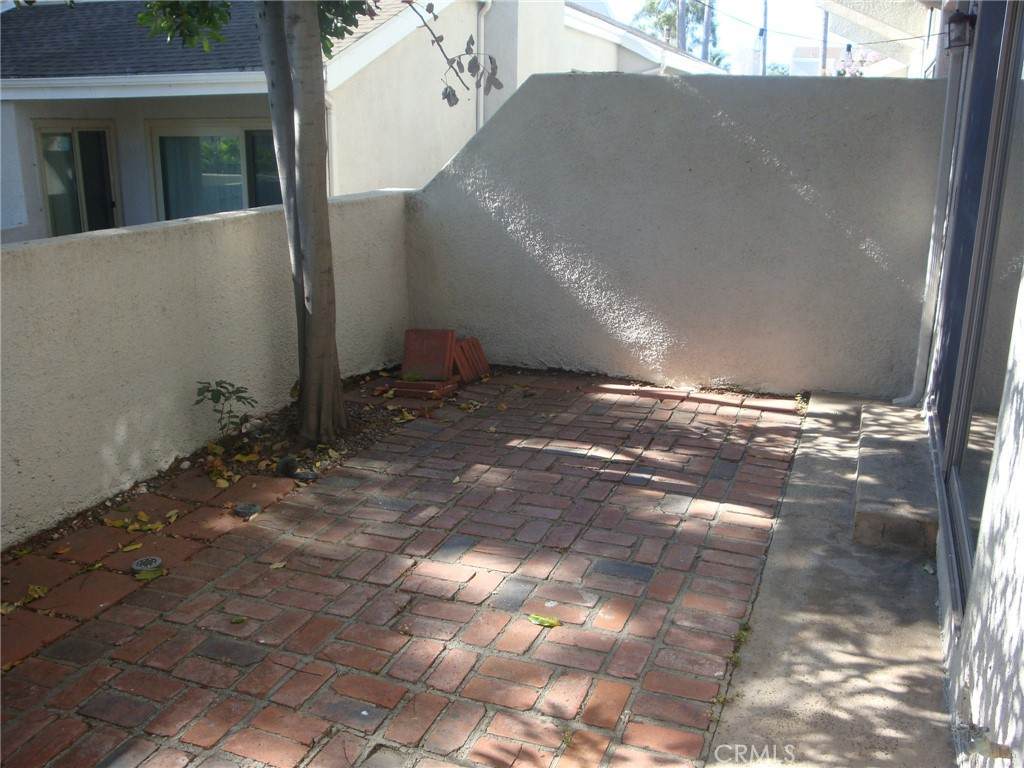 https://bt-photos.global.ssl.fastly.net/socal/orig_boomver_1_448375049-2.jpg