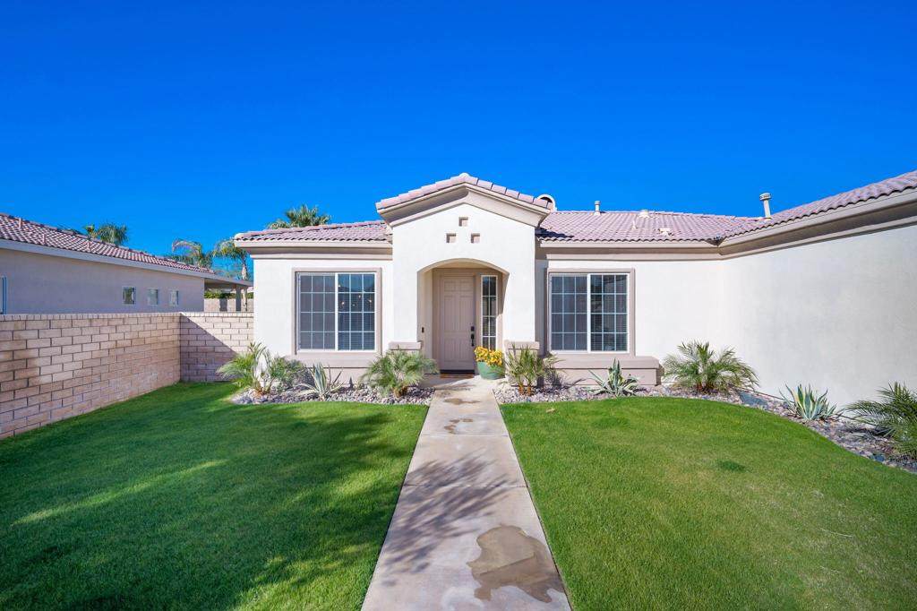 43569 Parkway Esplanade - Photo 1