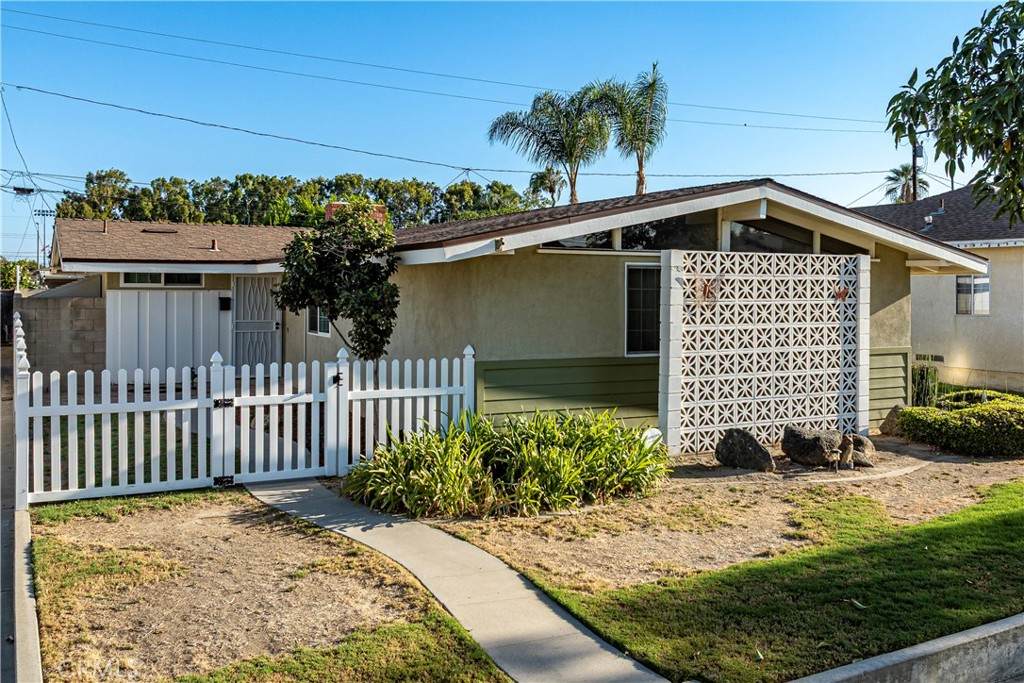 11636 Parkmead Street - Photo 1