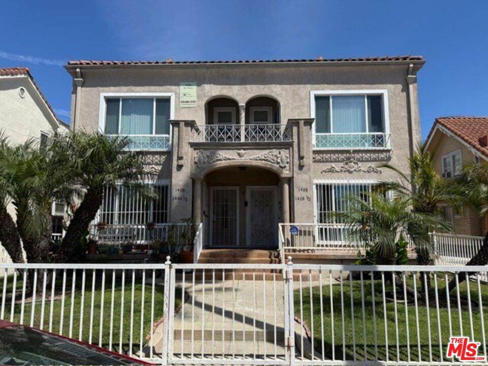 1406 2nd Avenue - Photo 1