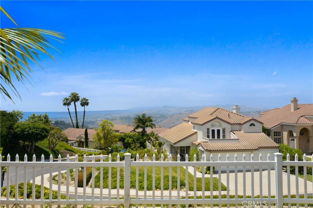 https://bt-photos.global.ssl.fastly.net/socal/orig_boomver_1_448377563-21.jpg