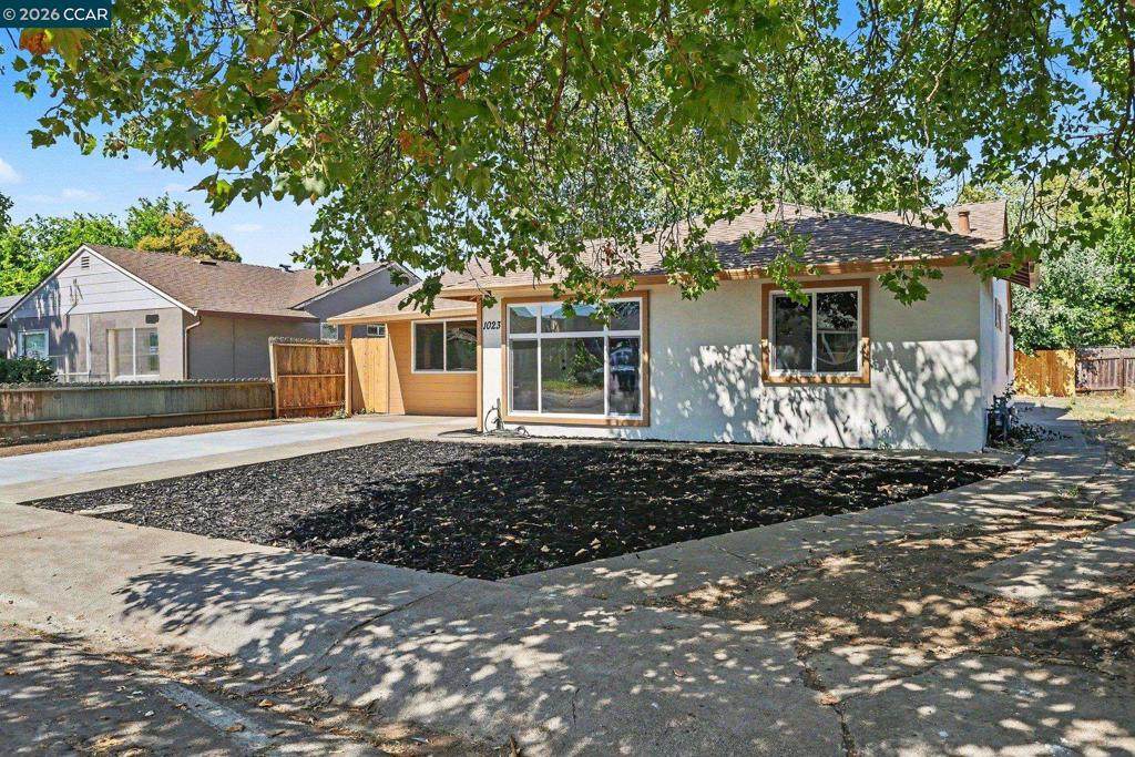 https://bt-photos.global.ssl.fastly.net/socal/orig_boomver_1_448385162-3.jpg