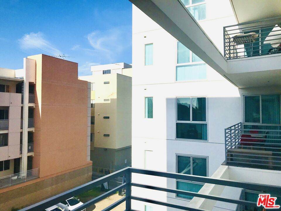 1241 5TH Street - Photo 1