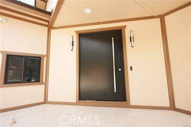 16520 Huron - Photo 1