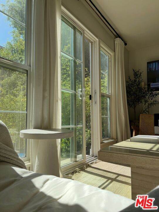 137 Crescent Drive - Photo 1