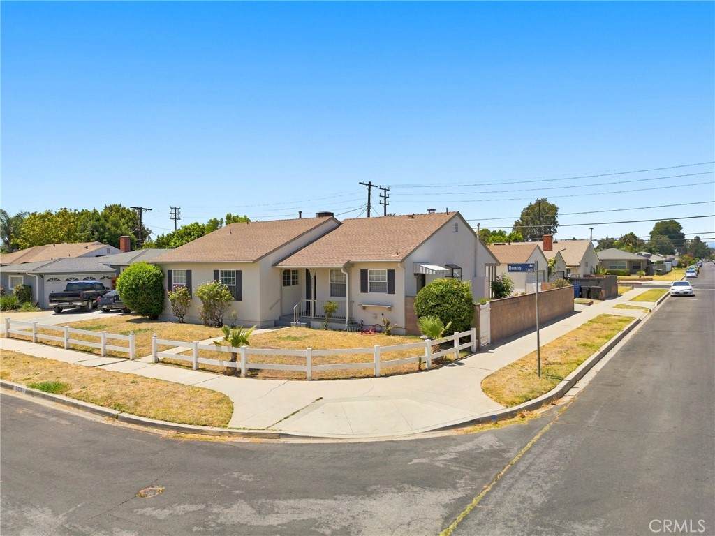 https://bt-photos.global.ssl.fastly.net/socal/orig_boomver_1_448403894-2.jpg