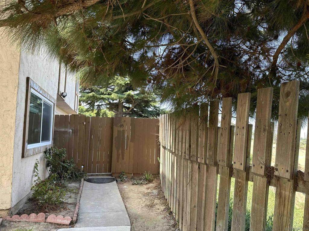 https://bt-photos.global.ssl.fastly.net/socal/orig_boomver_1_448416843-2.jpg