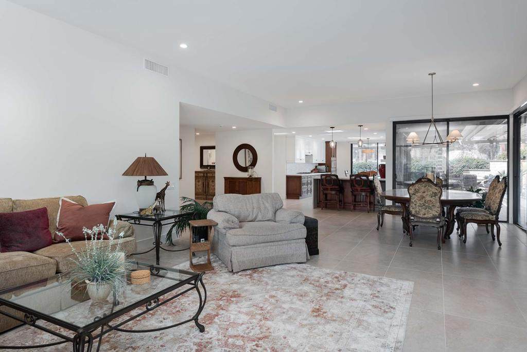 101 Columbia Drive - Photo 1