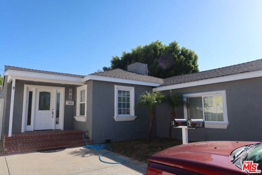 19018 Delano Street - Photo 1