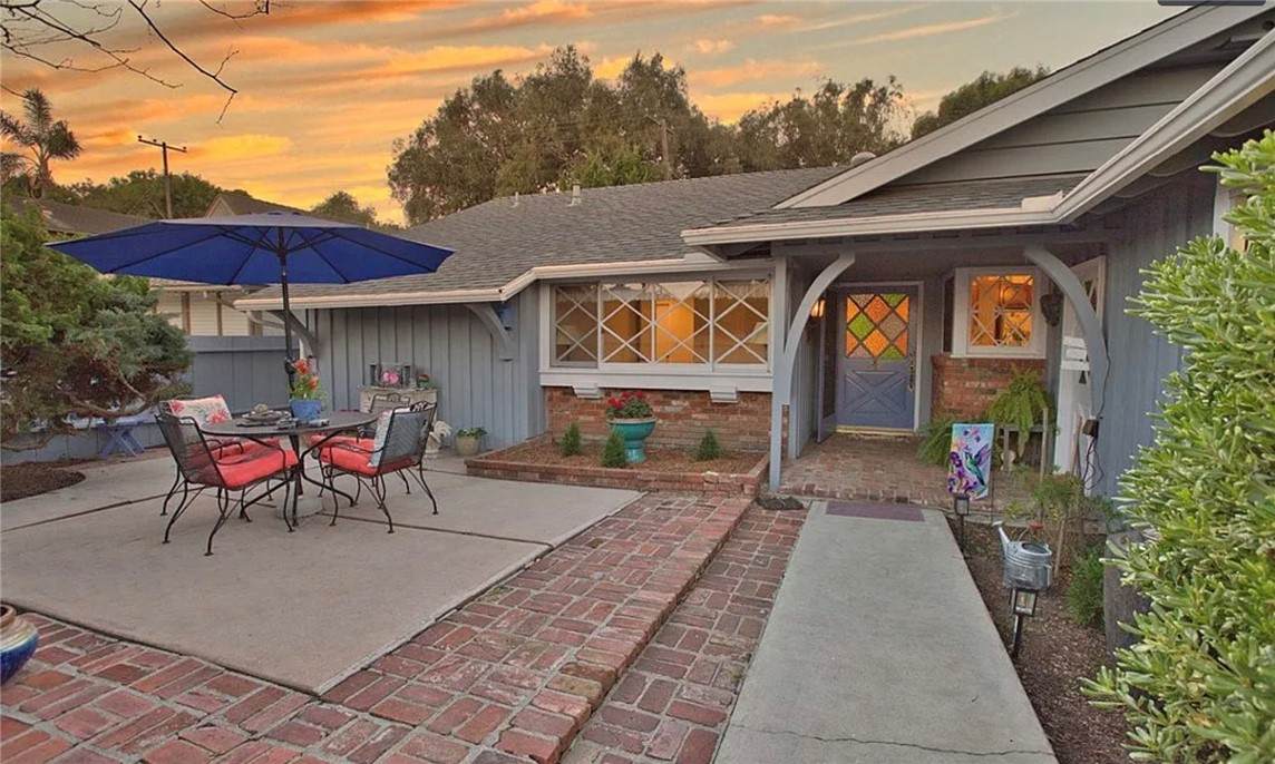 16711 Greenview - Photo 1