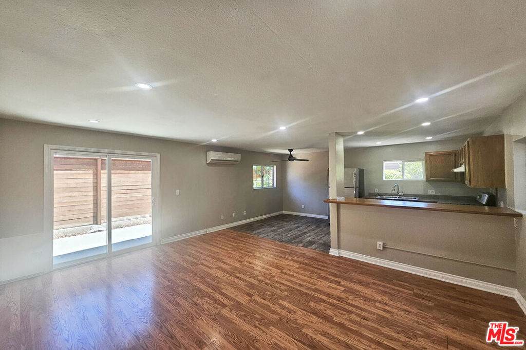https://bt-photos.global.ssl.fastly.net/socal/orig_boomver_1_448425652-2.jpg