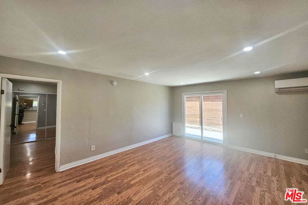 https://bt-photos.global.ssl.fastly.net/socal/orig_boomver_1_448425652-2.jpg