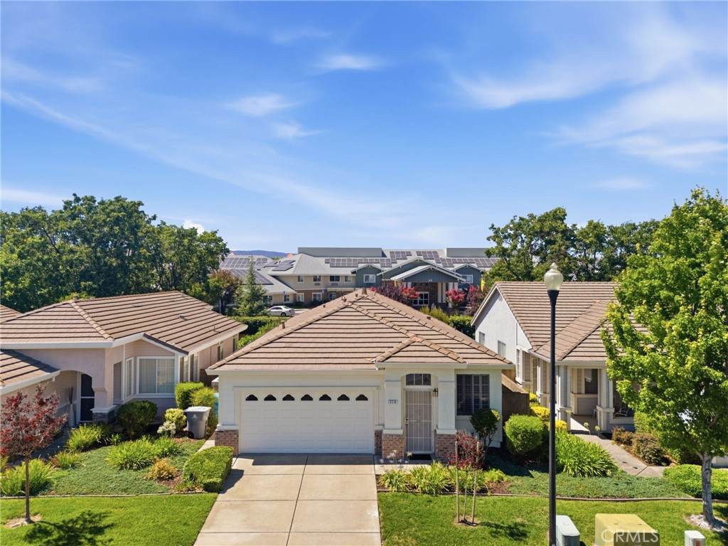 218 Bartlett Lane - Photo 1