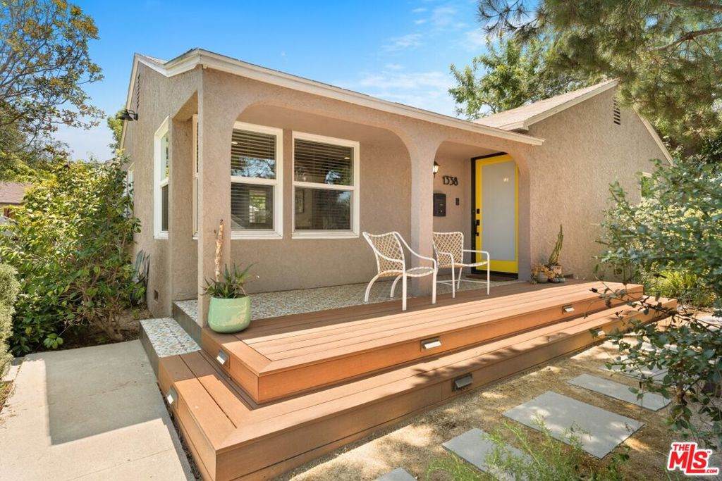 1338 Montecito Circle - Photo 1