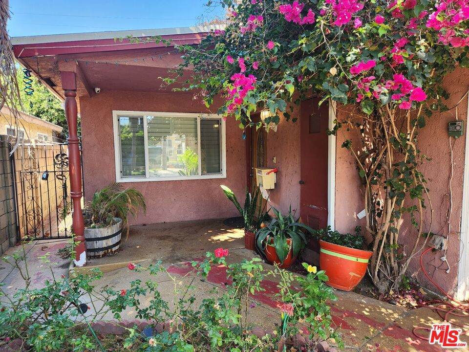 https://bt-photos.global.ssl.fastly.net/socal/orig_boomver_1_448435951-2.jpg