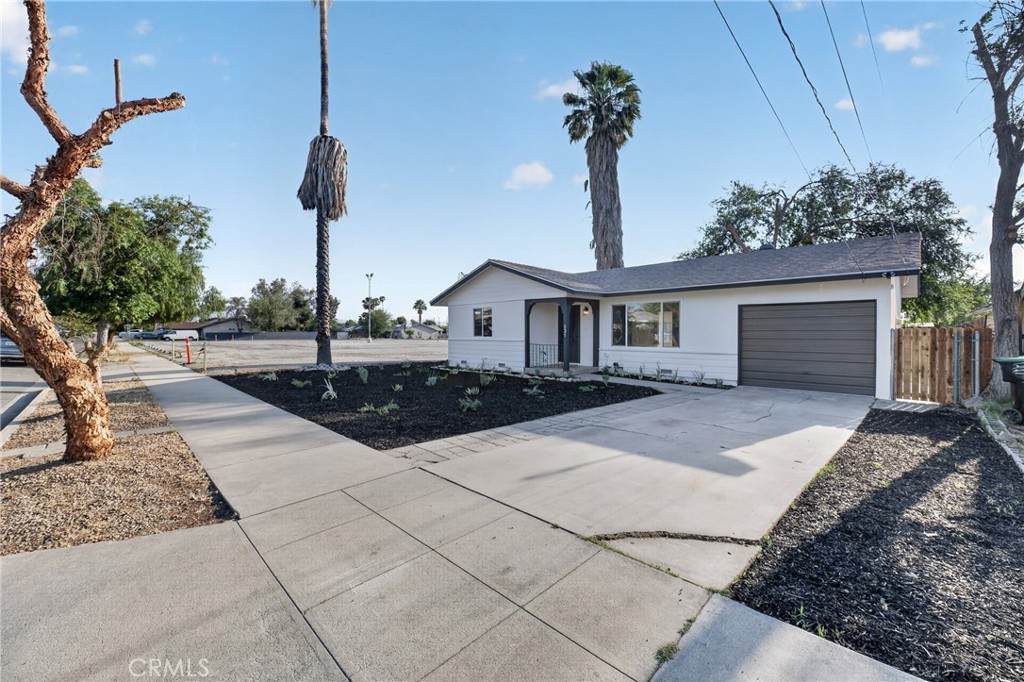 https://bt-photos.global.ssl.fastly.net/socal/orig_boomver_1_448449337-2.jpg