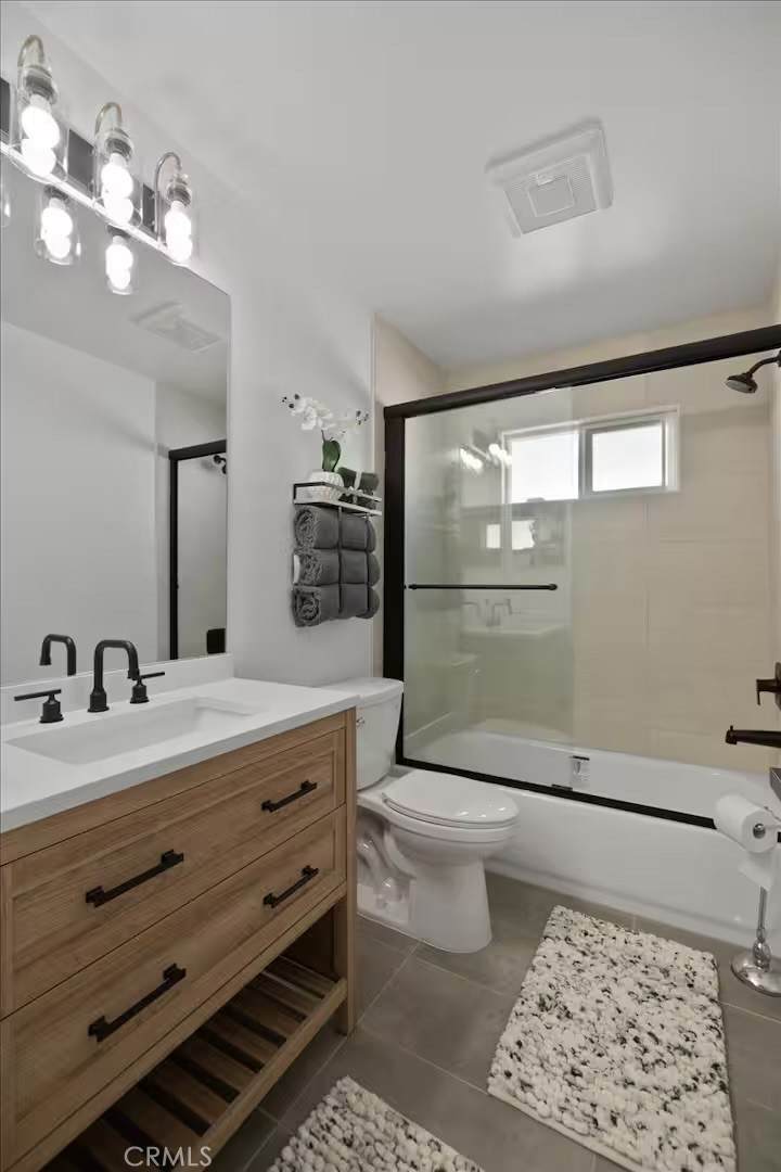 https://bt-photos.global.ssl.fastly.net/socal/orig_boomver_1_448454184-2.jpg