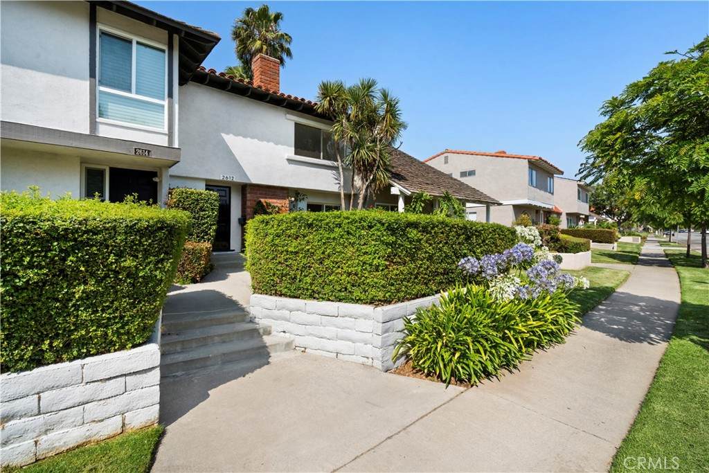 https://bt-photos.global.ssl.fastly.net/socal/orig_boomver_1_448457316-2.jpg