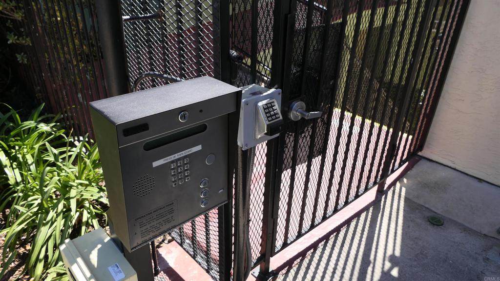 https://bt-photos.global.ssl.fastly.net/socal/orig_boomver_1_448458918-2.jpg