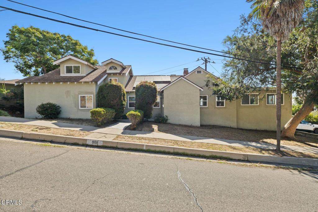 950 10th Street - Photo 1
