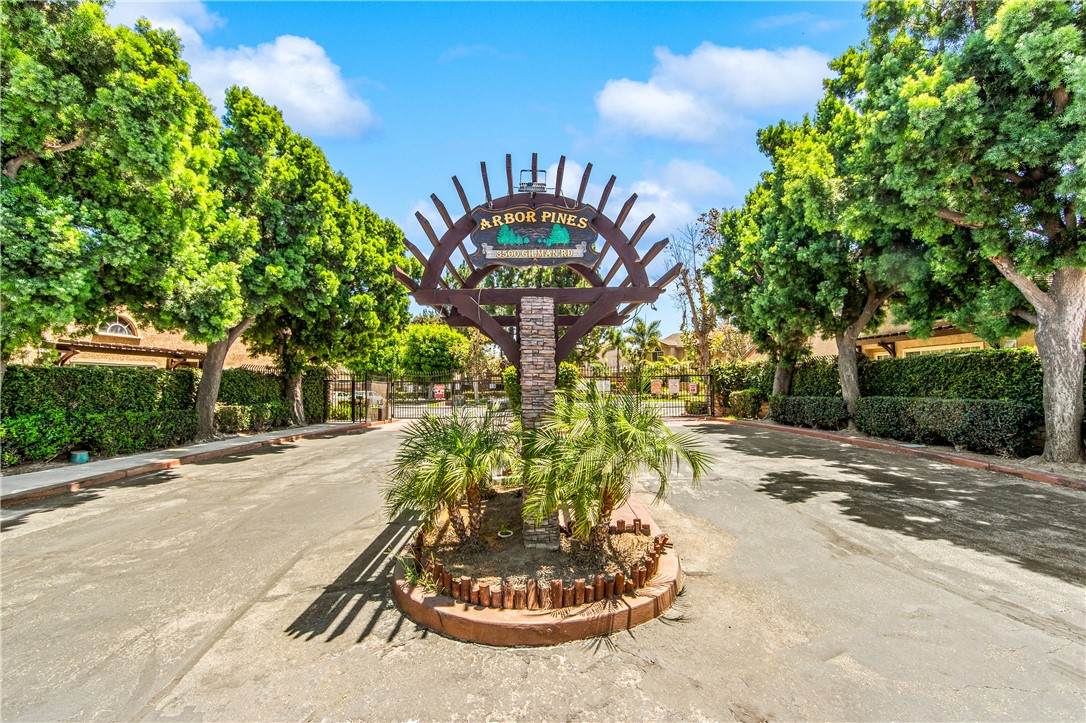 https://bt-photos.global.ssl.fastly.net/socal/orig_boomver_1_448459636-2.jpg