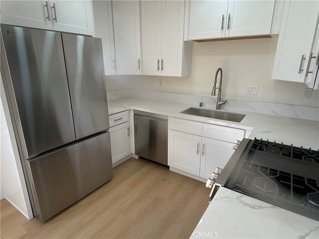 7791 Slater - Photo 1