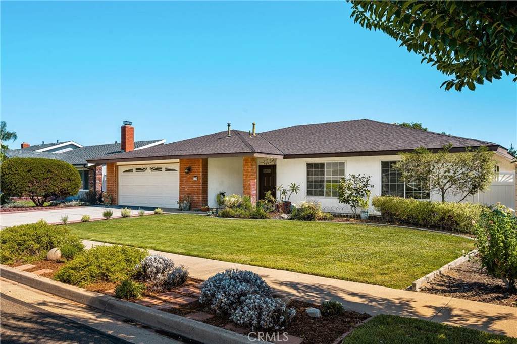 524 Whitten Way - Photo 1