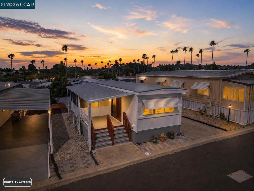 https://bt-photos.global.ssl.fastly.net/socal/orig_boomver_1_448468038-2.jpg
