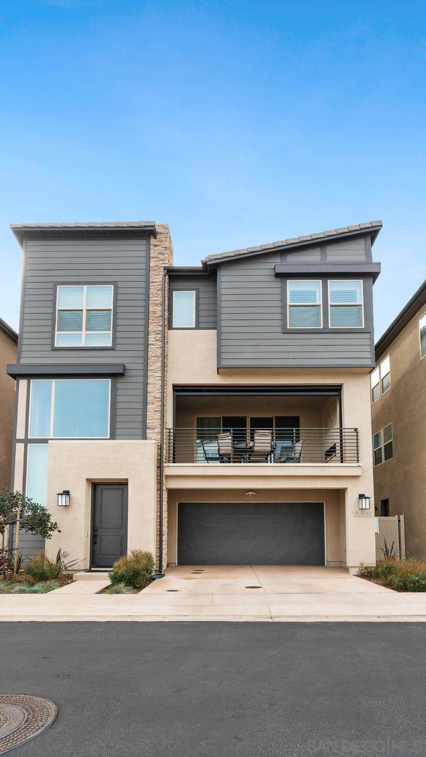 15681 Rennyson - Photo 1