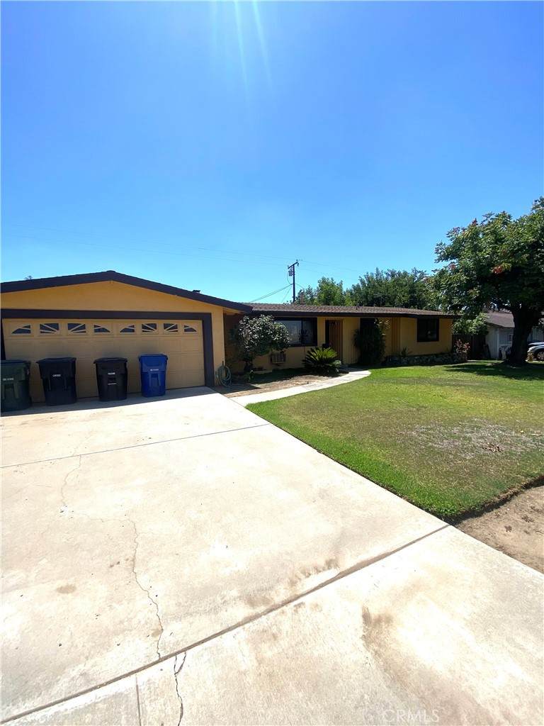 700 Orangewood - Photo 1
