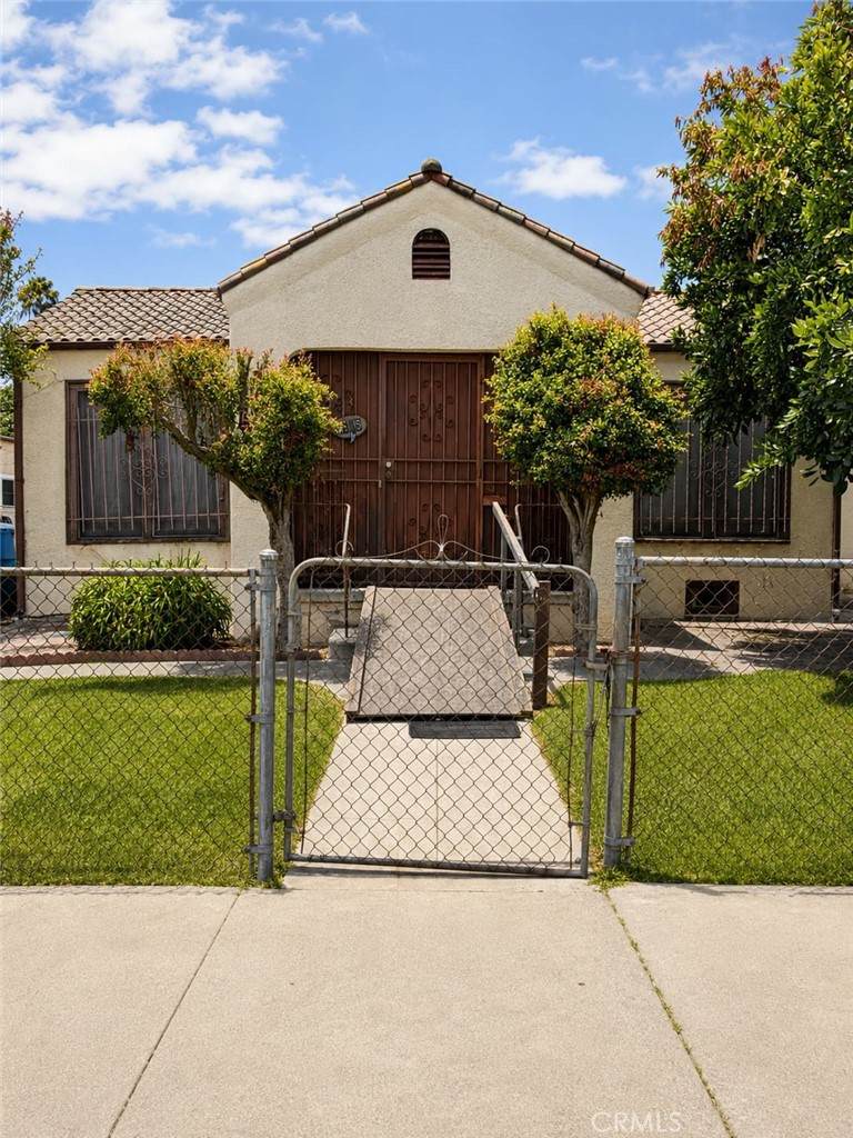3045 Field Avenue - Photo 1