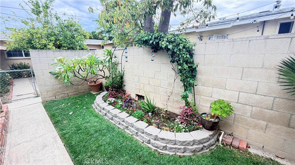 https://bt-photos.global.ssl.fastly.net/socal/orig_boomver_1_448487598-3.jpg