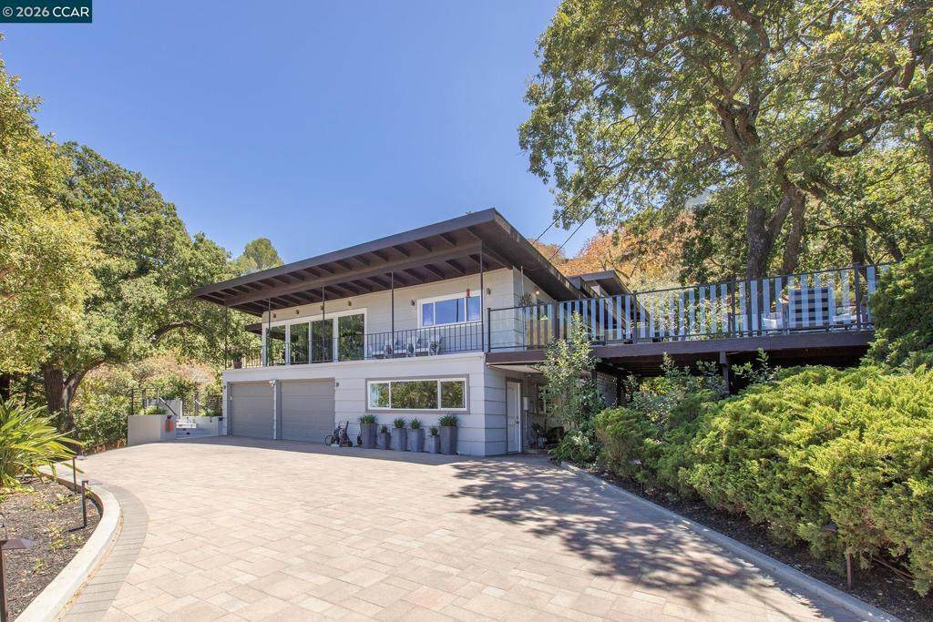 15 Loma Vista - Photo 1