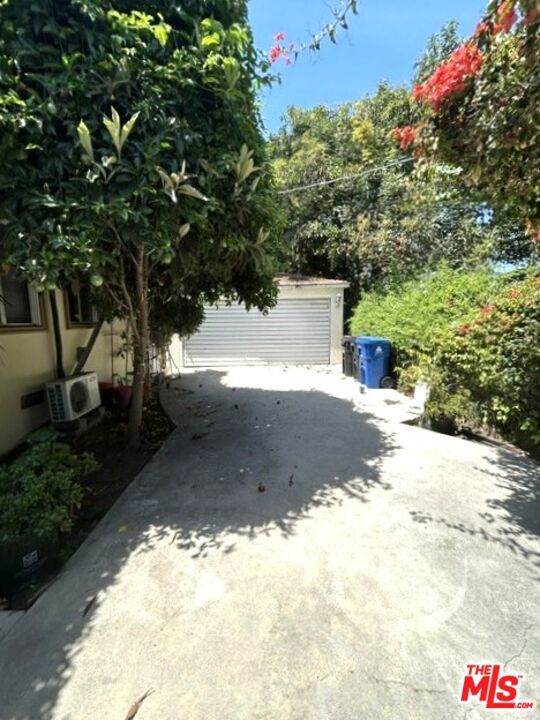 https://bt-photos.global.ssl.fastly.net/socal/orig_boomver_1_448488356-2.jpg