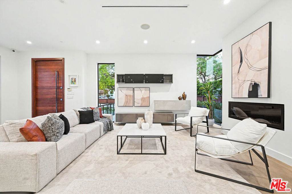 https://bt-photos.global.ssl.fastly.net/socal/orig_boomver_1_448489089-2.jpg