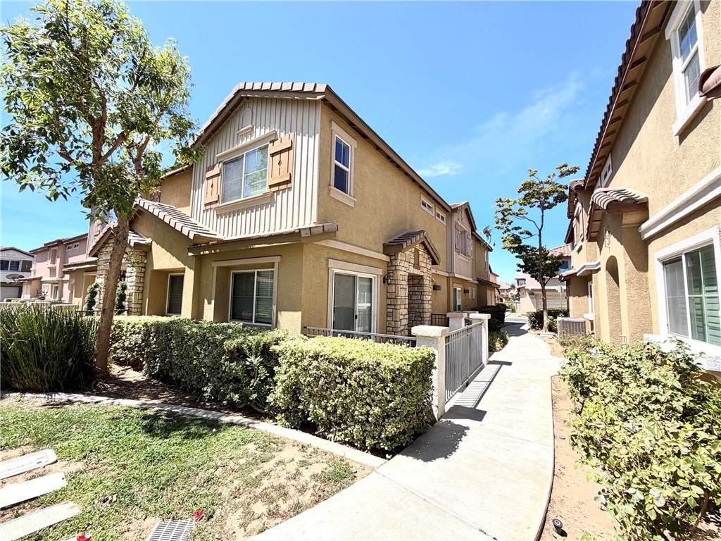 https://bt-photos.global.ssl.fastly.net/socal/orig_boomver_1_448489246-2.jpg