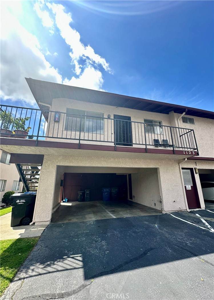 1123 Sierra Madre - Photo 1